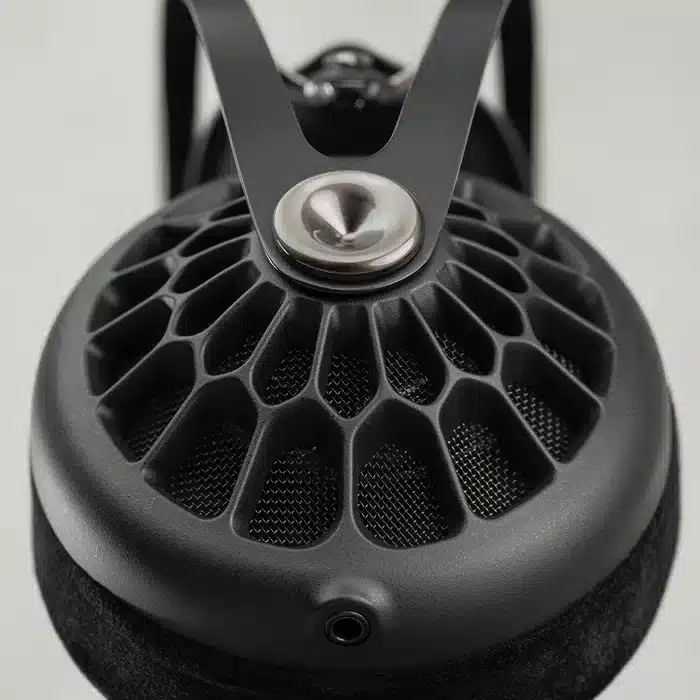 MEZE AUDIO 105 AER
