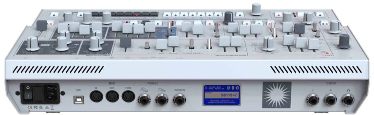 UDO Audio Super 6 Desktop Blue SE