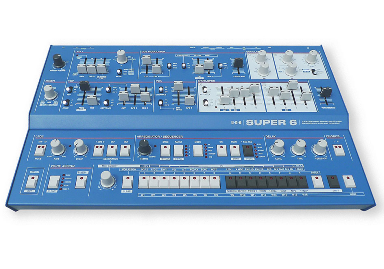 UDO Audio Super 6 Desktop Blue SE